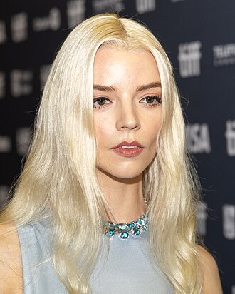 Anya Taylor-Joy (Summer) celebrity color analysis