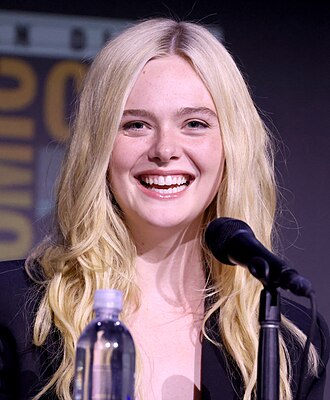 Elle Fanning (Summer) celebrity color analysis
