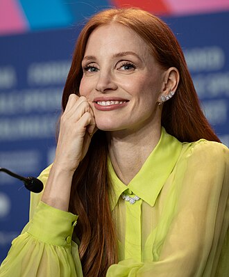 Jessica Chastain as an Autumn celebrity color season example