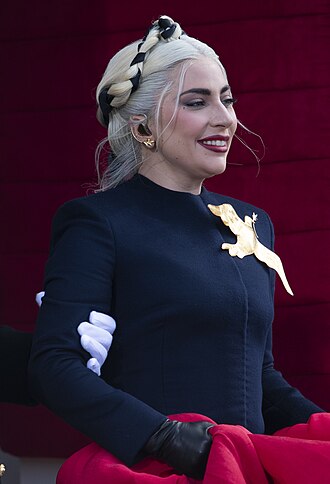 Lady Gaga (True Winter) celebrity color analysis