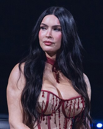 Megan Fox (Bright Winter) celebrity color analysis