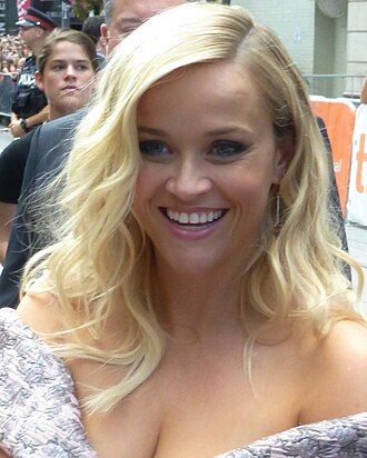 Reese Witherspoon (Light Spring) celebrity color analysis